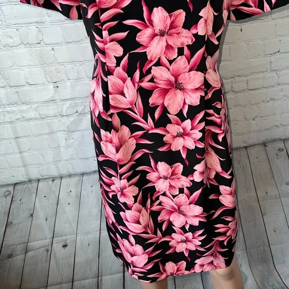 Sag Harbor Black & Pink floral short sleeve dress size 10 - Picture 3 of 11